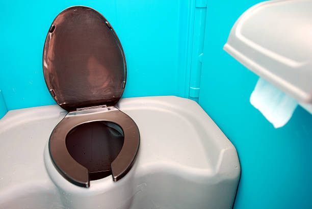 Best Emergency porta potty rental  in Breckinridge Center, KY