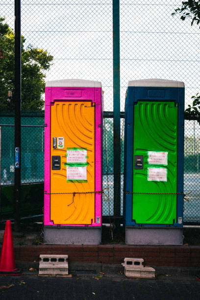 Best Portable toilet rental cost  in Breckinridge Center, KY