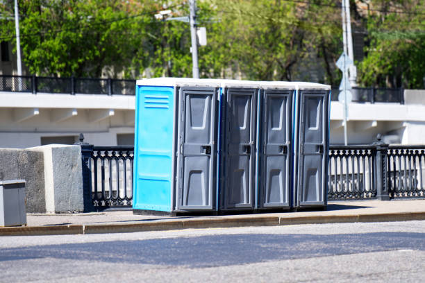 Best Portable restroom trailer rental  in Breckinridge Center, KY